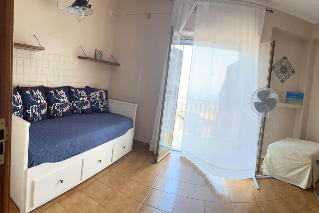 Casa Ultreia, Appartamento Aci Castello Exterior foto