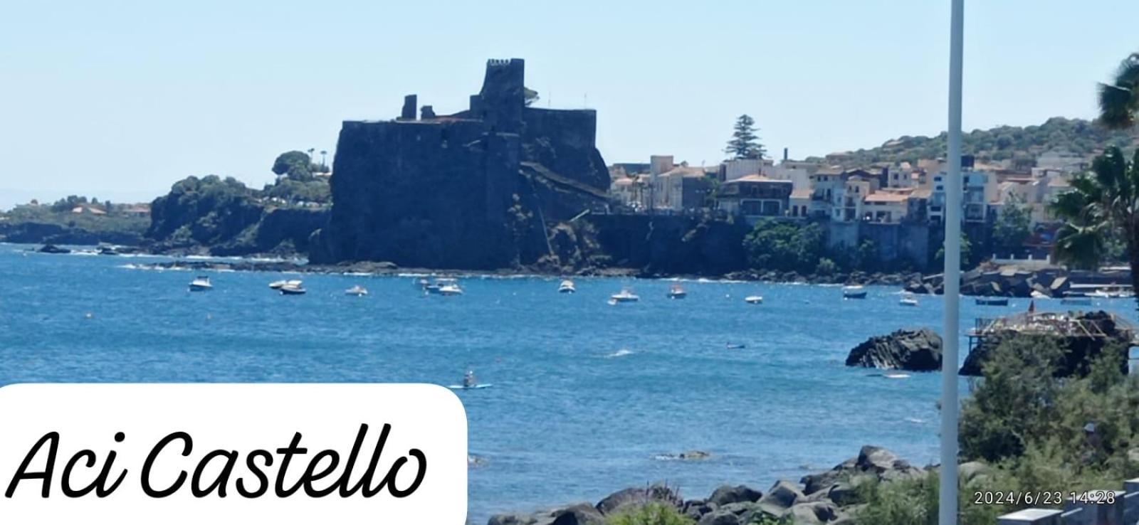 Casa Ultreia, Appartamento Aci Castello Exterior foto